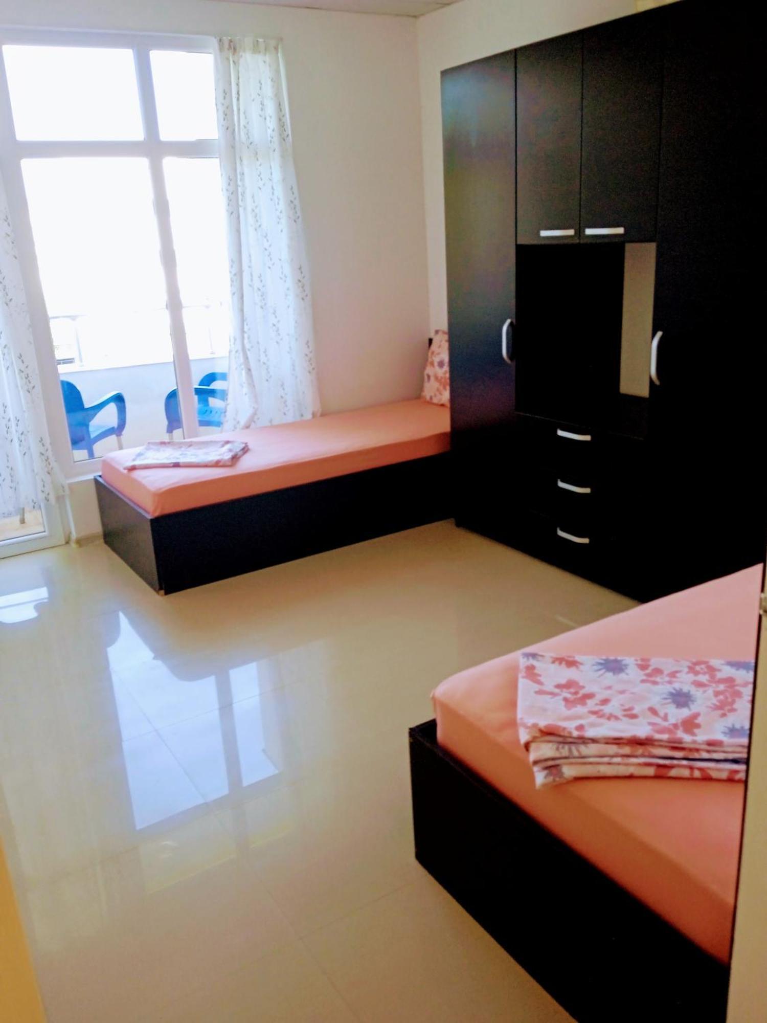 Vip Apart Svetlana Ravda Esterno foto